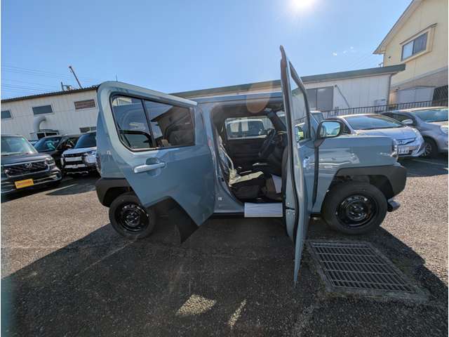 Daihatsu Taft 7