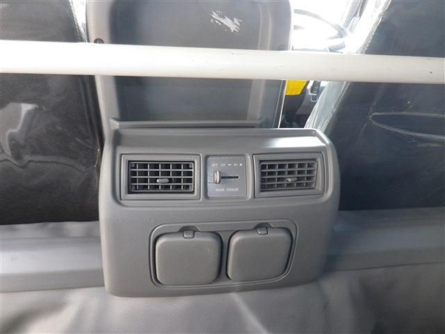 Hino Dutro 11