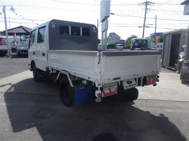 Hino Dutro 7