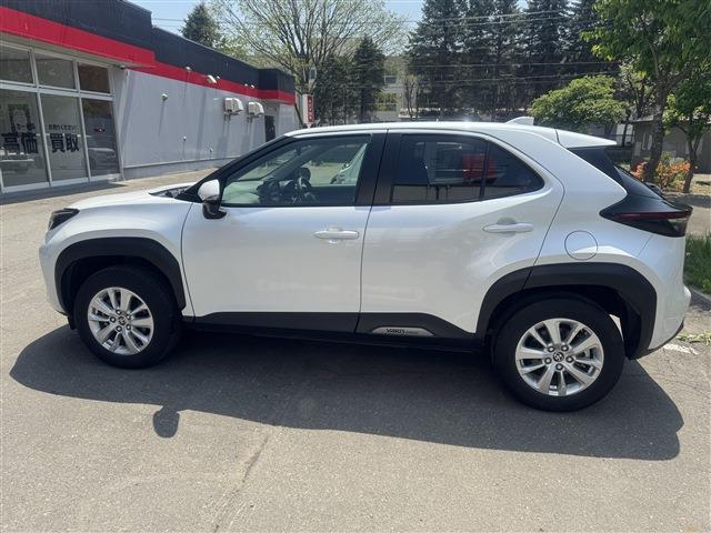 Toyota Yaris Cross 8