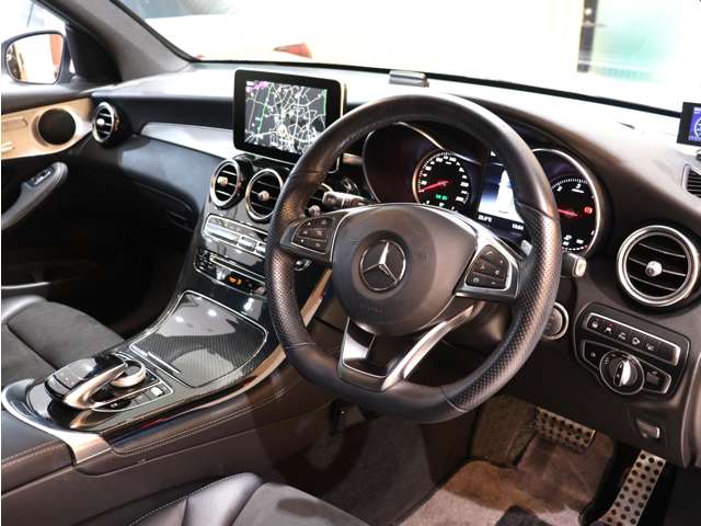 Mercedes-Benz GLC 12