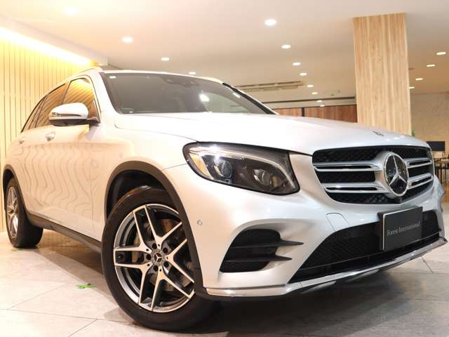 Mercedes-Benz GLC 8
