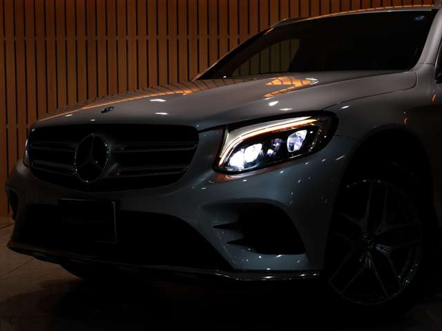 Mercedes-Benz GLC 10