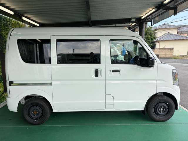 Suzuki Every 9