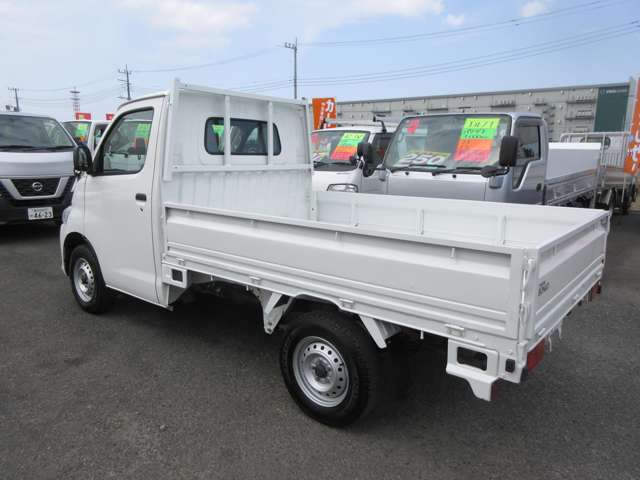 Mazda Bongo Truck 12