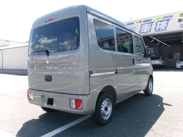 Suzuki Every 9