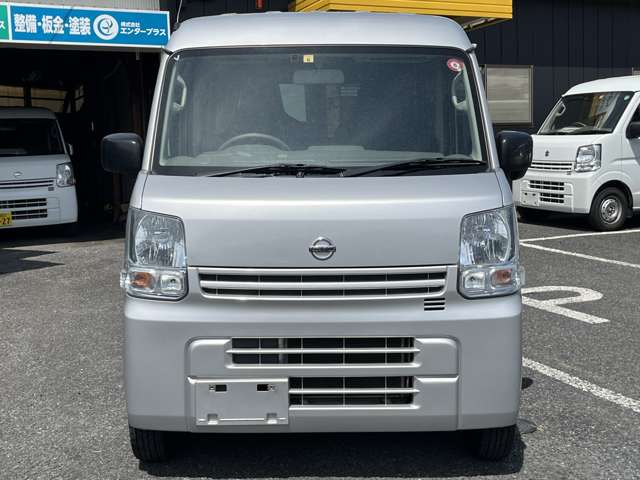 Nissan NV100 Clipper 12