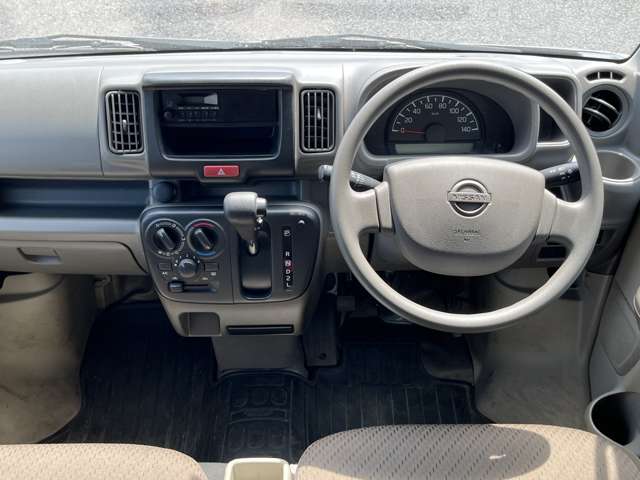 Nissan NV100 Clipper 7