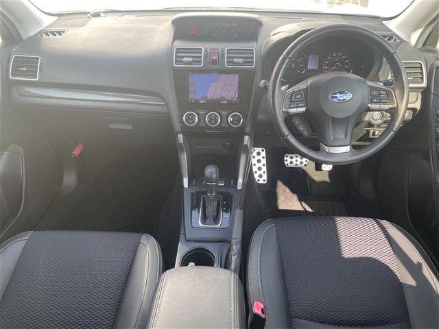 Subaru Forester 5