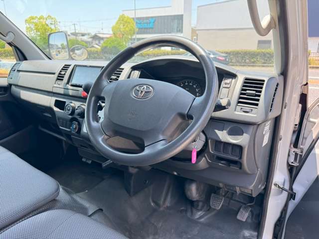 Toyota Regius Ace 2