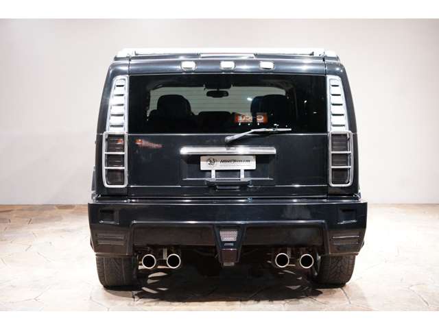 Hummer H2 10