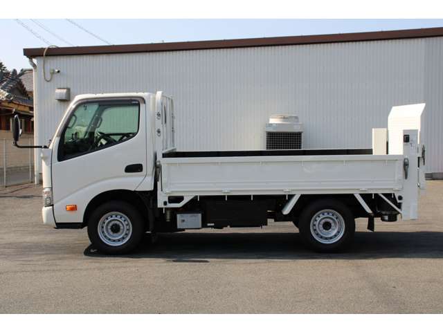 Toyota Toyoace 4