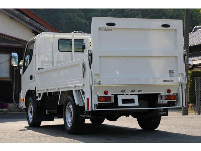 Toyota Toyoace 7