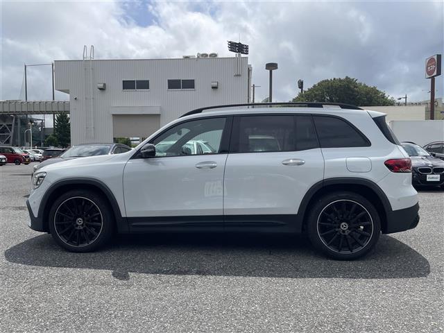 Mercedes-Benz GLB 6