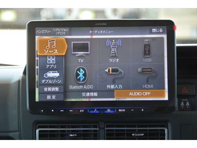 Daihatsu e-Atrai 7