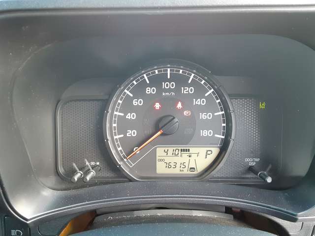 Toyota Succeed Van 11