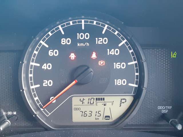 Toyota Succeed Van 12