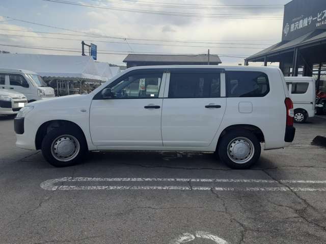 Toyota Succeed Van 5