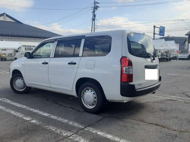 Toyota Succeed Van 6