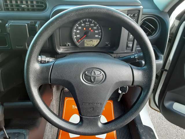 Toyota Succeed Van 10
