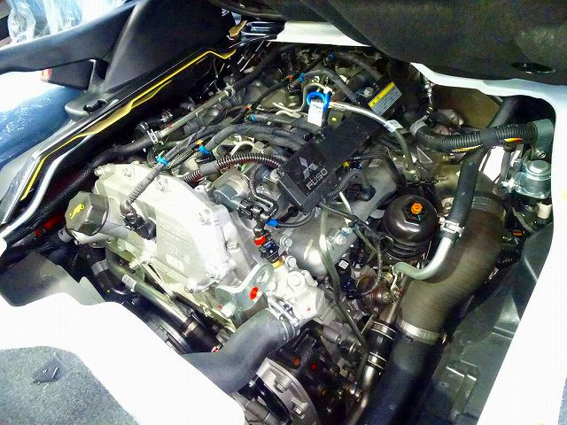 Mitsubishi Fuso Canter 9