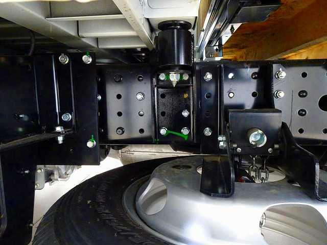 Mitsubishi Fuso Canter 10