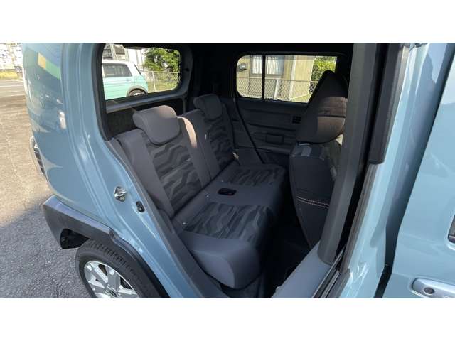 Daihatsu Taft 8