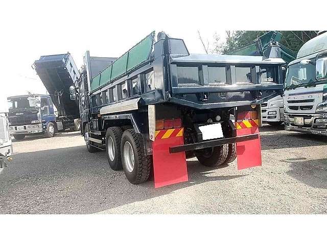 UD Trucks Quon 2