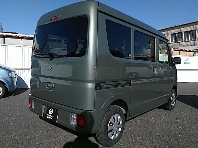 Suzuki Every 3