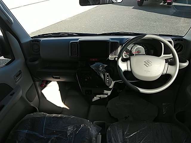Suzuki Every 9