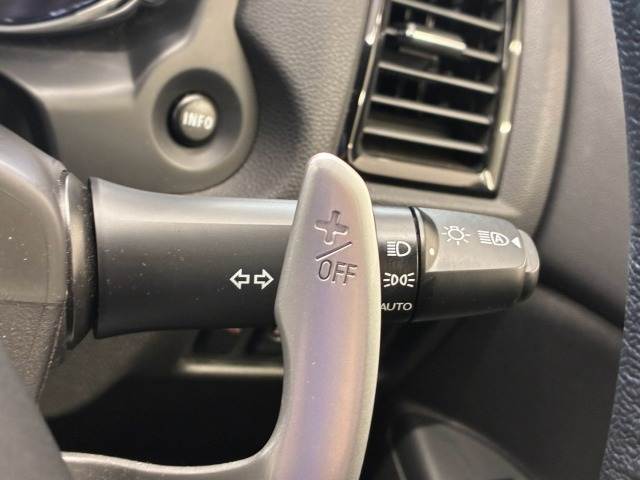 Mitsubishi RVR 6