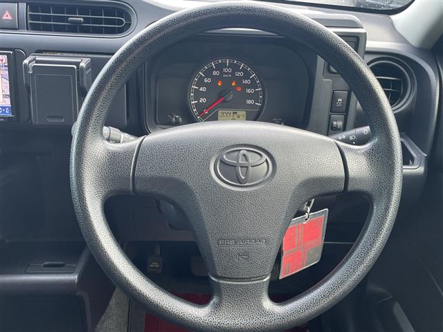 Toyota Succeed Van 8