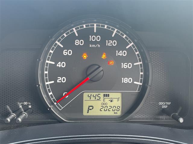 Toyota Succeed Van 9