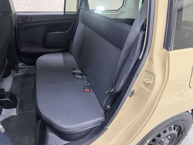 Toyota Probox Van 12