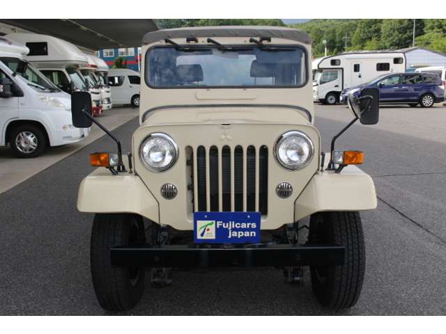 Mitsubishi Jeep 7