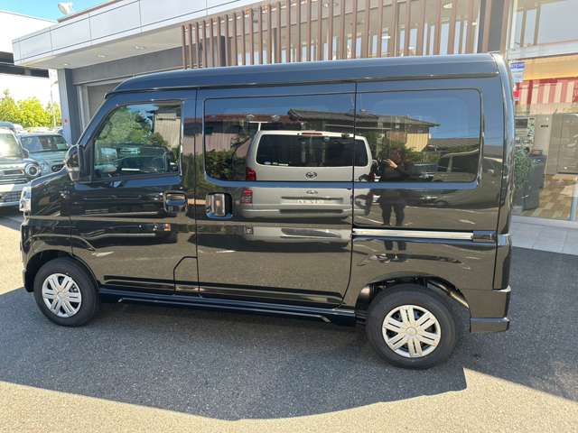 Daihatsu Atrai 12