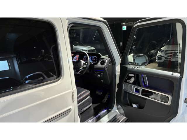 Mercedes-Benz G-Class 11