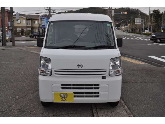 Nissan NV100 Clipper 2
