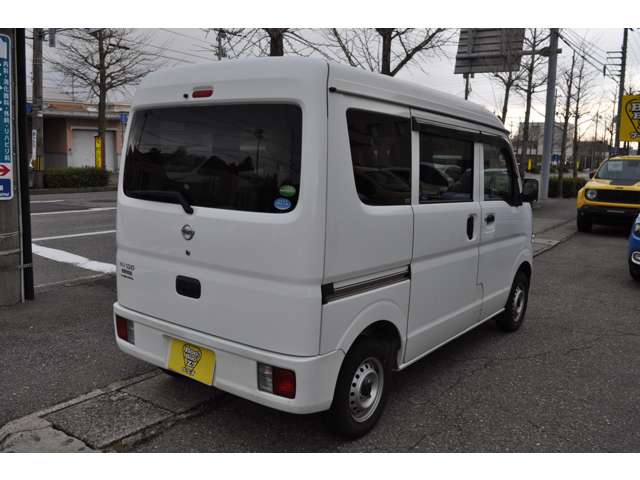 Nissan NV100 Clipper 4