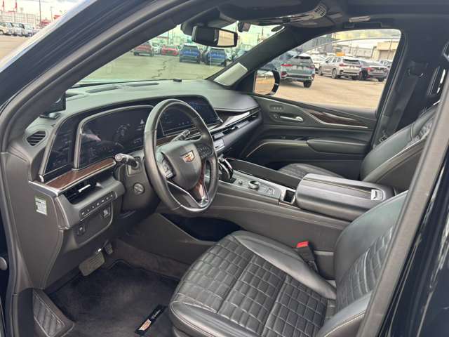 Cadillac エスカレード 12