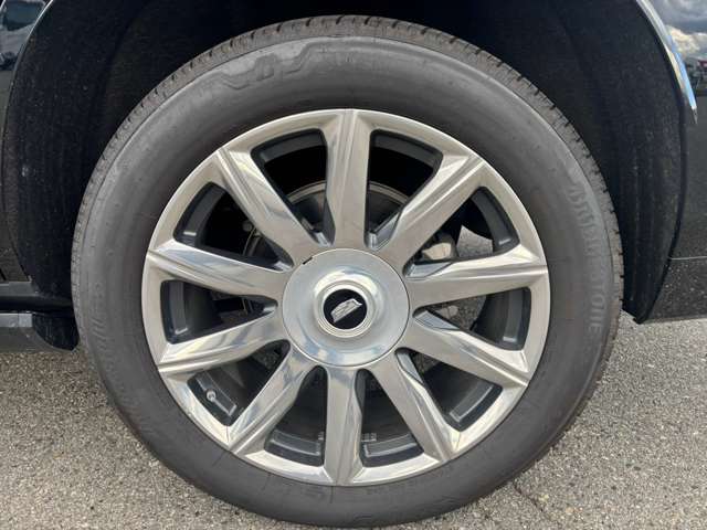 Cadillac エスカレード 9
