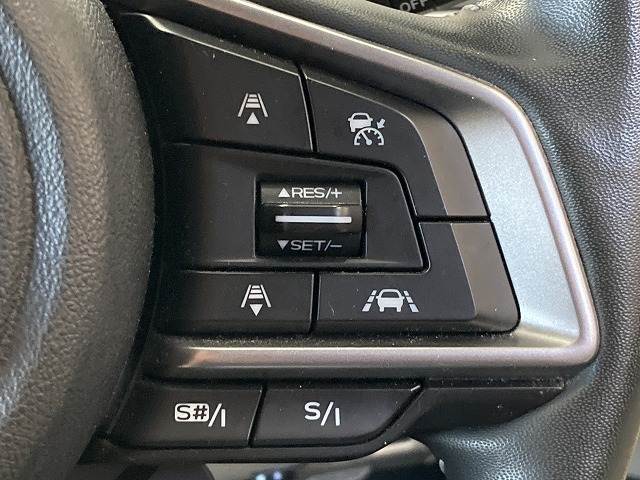 Subaru Legacy Outback 7