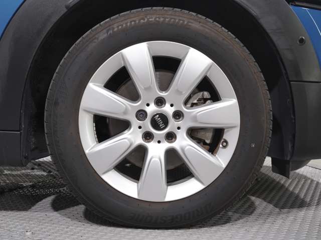 MINI Crossover 11