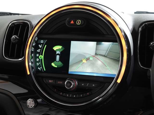 MINI Crossover 6