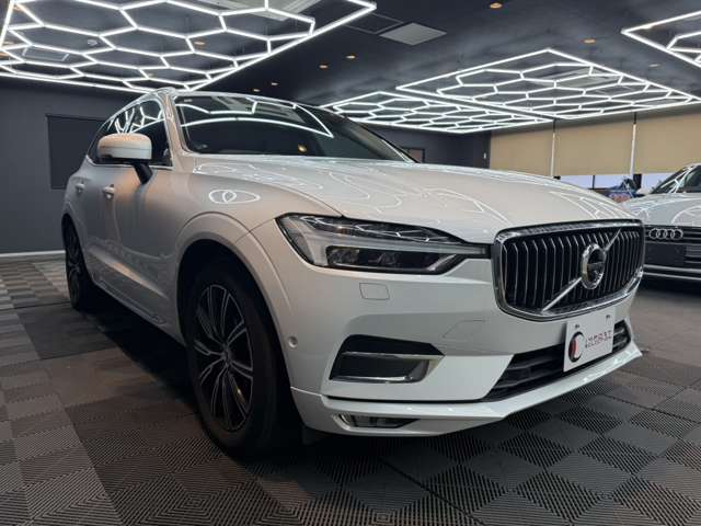 Volvo XC60 8