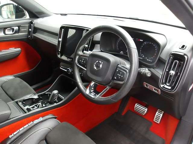 Volvo XC40 7