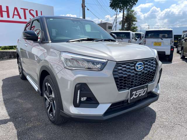 Daihatsu Rocky 7
