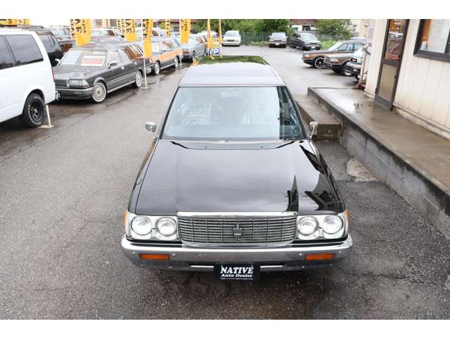 Toyota Crown Van 12