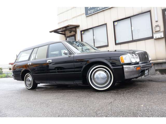 Toyota Crown Van 9