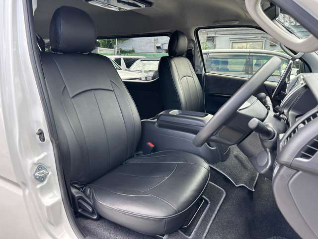 Toyota Hiace 11